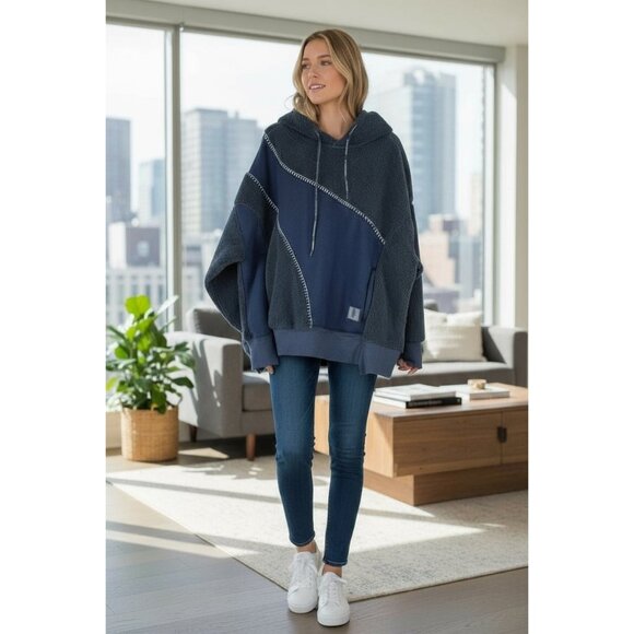 Free People Sprint To The Finish Cozy Hoodie Size S in Midnight Navy NWT - Picture 1 of 5
